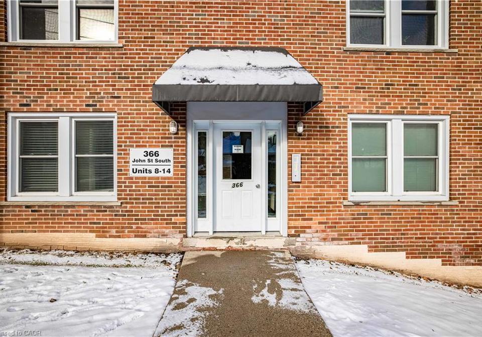 366-john-street-s-hamilton-ontario-40801520