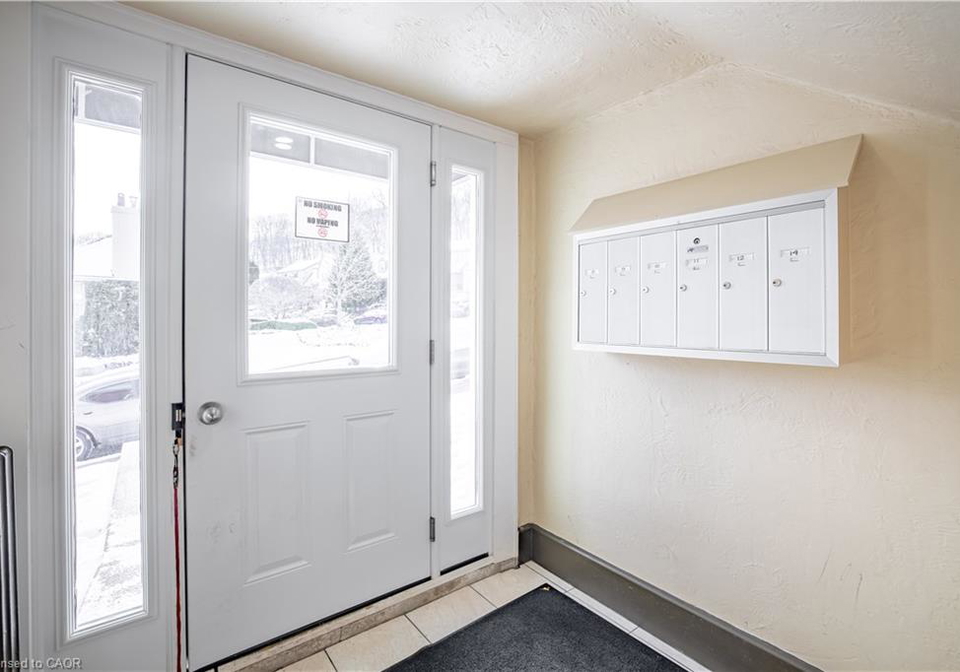 366-john-street-s-hamilton-ontario-40801520