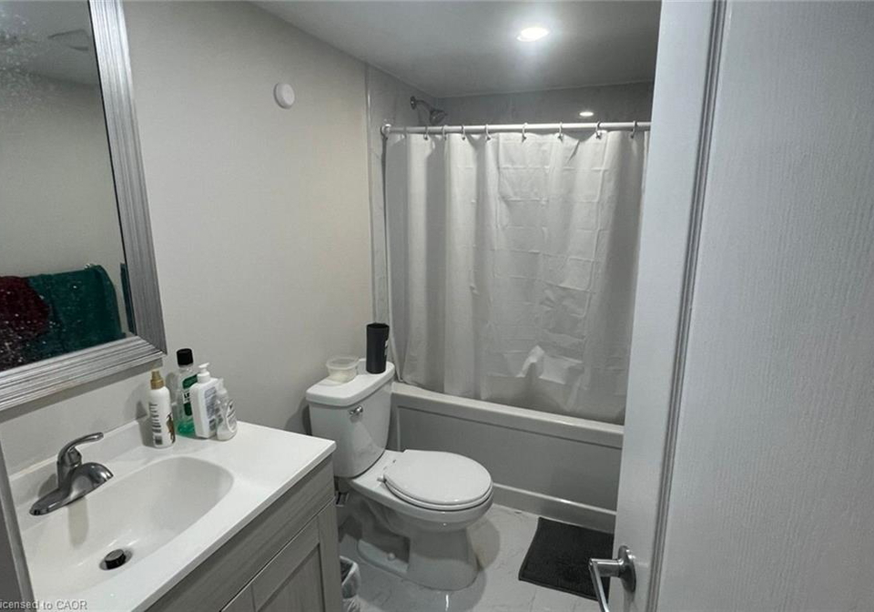 68-great-gabe-crescent-oshawa-ontario-40801528