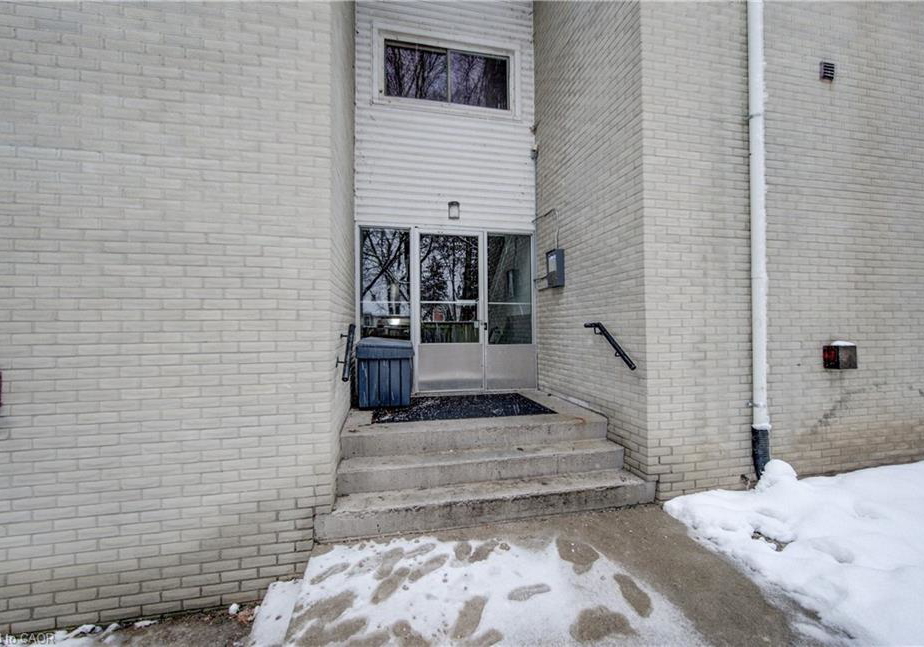 930-eagle-street-n-cambridge-ontario-40801558