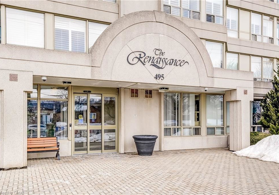 495-highway-no-8-hamilton-ontario-40801578