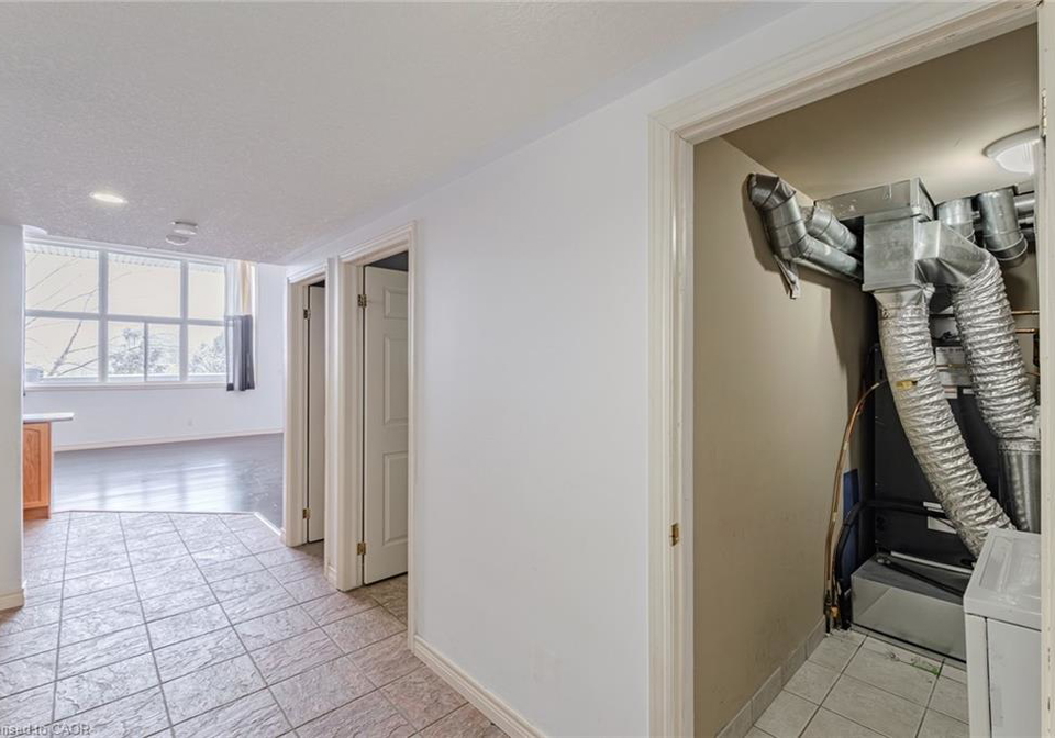 111-grey-street-brantford-ontario-40801612