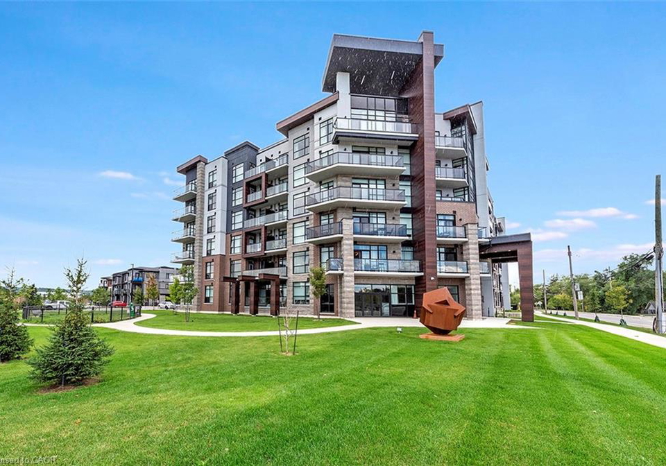 600-north-service-road-hamilton-ontario-40801621
