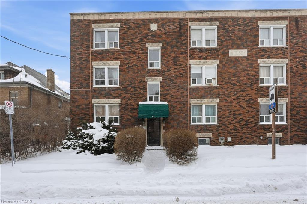 97-connaught-avenue-s-hamilton-ontario-40801626