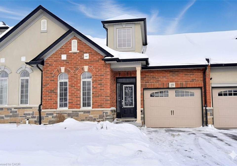 53-redfern-avenue-hamilton-ontario-40801629