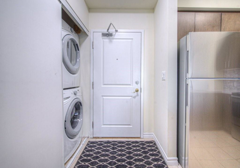 1077-gordon-street-guelph-ontario-40801701