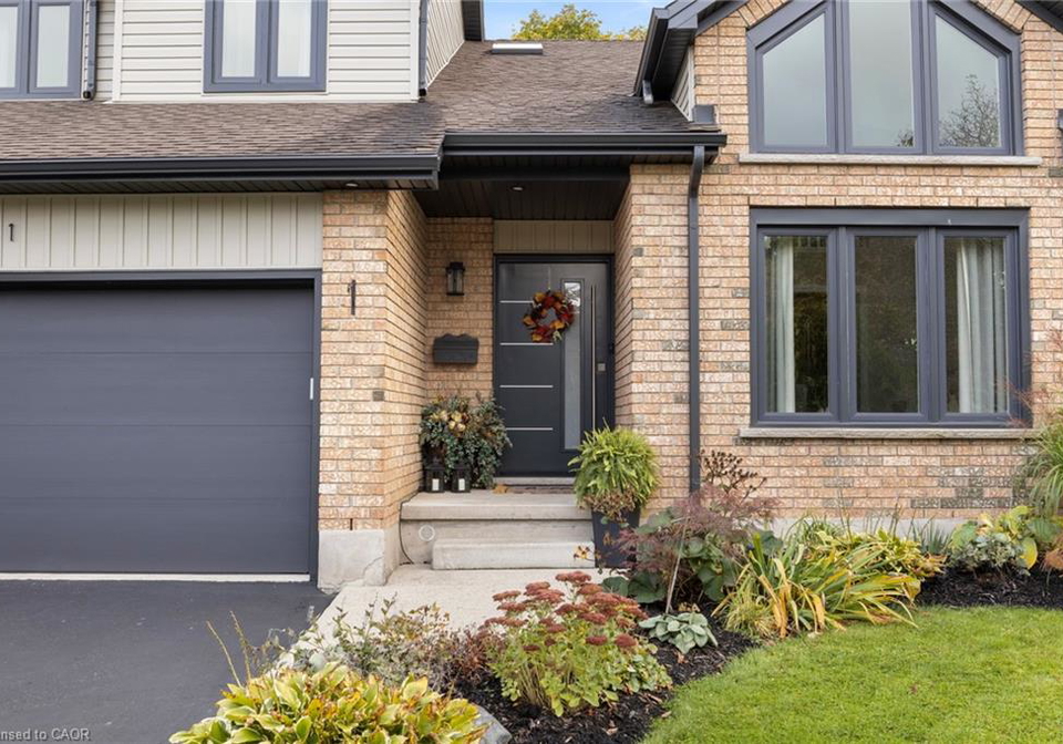 391-strawberry-crescent-waterloo-ontario-40801718