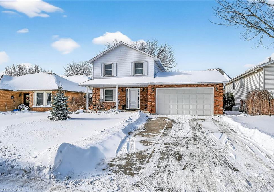28-buchanan-drive-caledonia-ontario-40801727