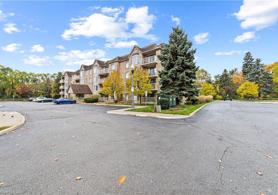 216-plains-road-w-burlington-ontario-40801811