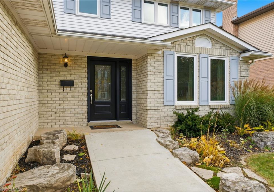 84-chatterson-drive-ancaster-ontario-40801816