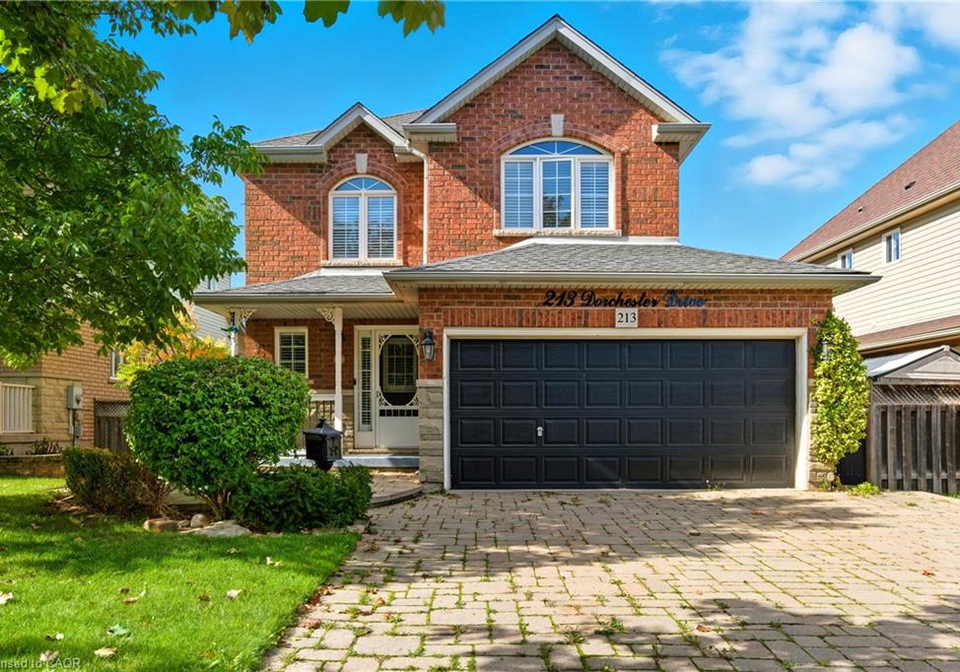 213-dorchester-drive-grimsby-ontario-40801837