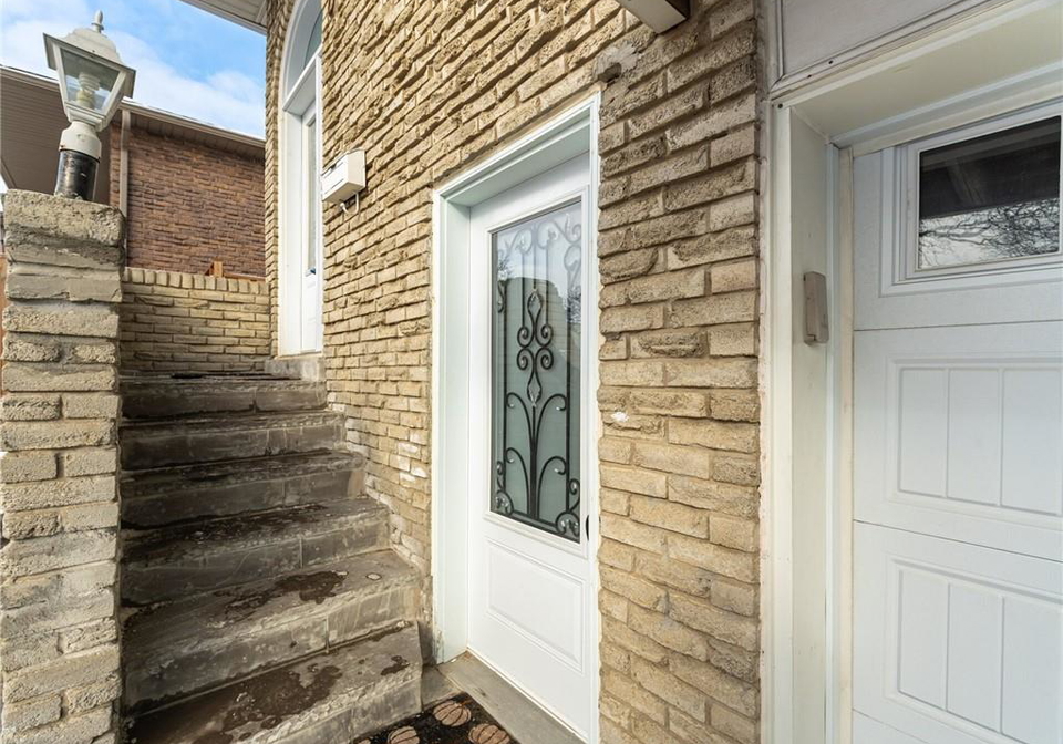 25-abell-drive-brampton-ontario-40801893