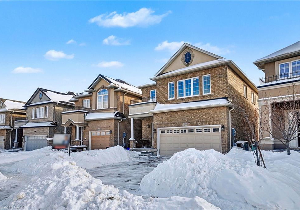 18-house-lane-ancaster-ontario-40802061