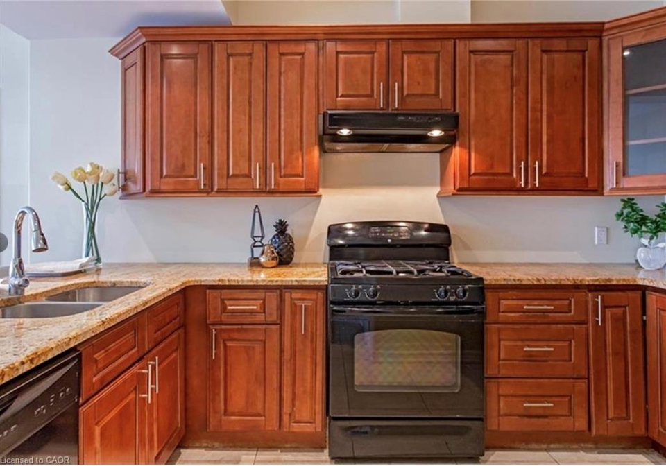 130-wellington-street-n-hamilton-ontario-40802110