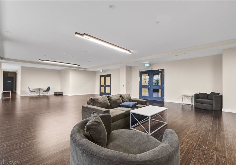 128-king-street-n-waterloo-ontario-40802119