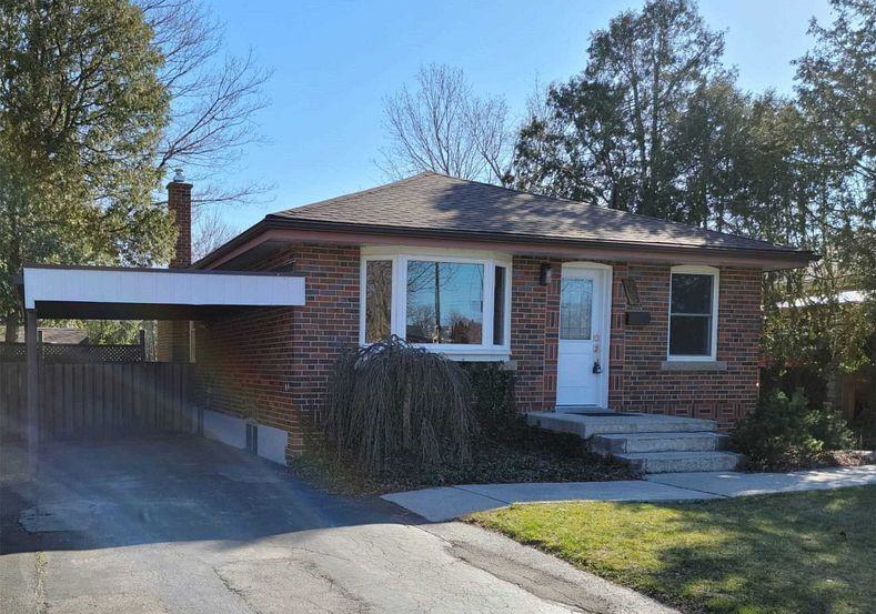 1482-fisher-avenue-burlington-ontario-40802135