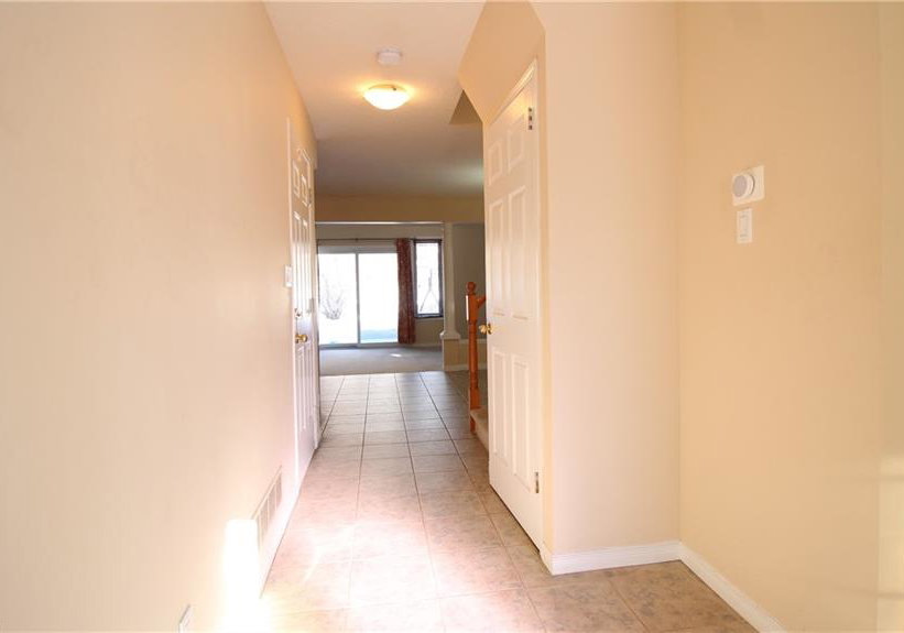 410-tealby-crescent-waterloo-ontario-40802146