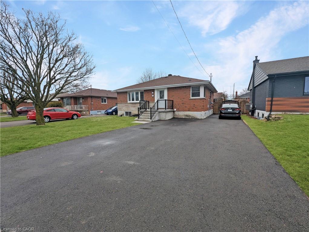172-fernwood-crescent-hamilton-ontario-40802181