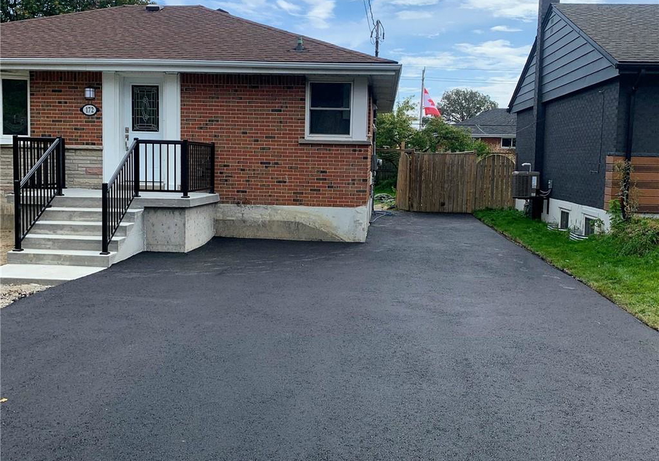 172-fernwood-crescent-hamilton-ontario-40802181