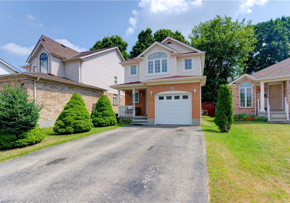 916-veronica-court-kitchener-ontario-40802184
