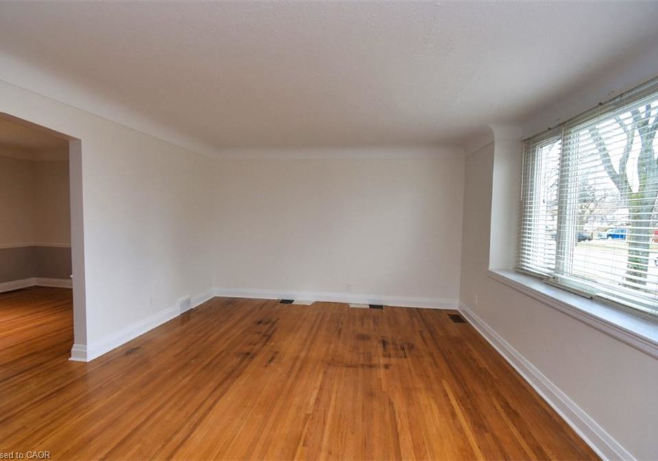 80-maclennan-maclennan-avenue-hamilton-ontario-40802203