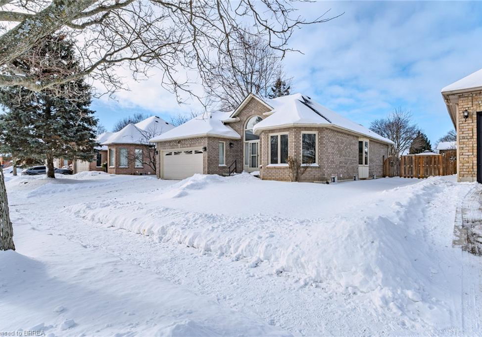 47-maplecrest-lane-brantford-ontario-40802221