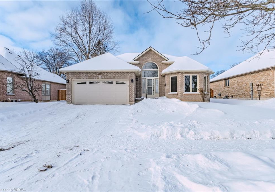 47-maplecrest-lane-brantford-ontario-40802221