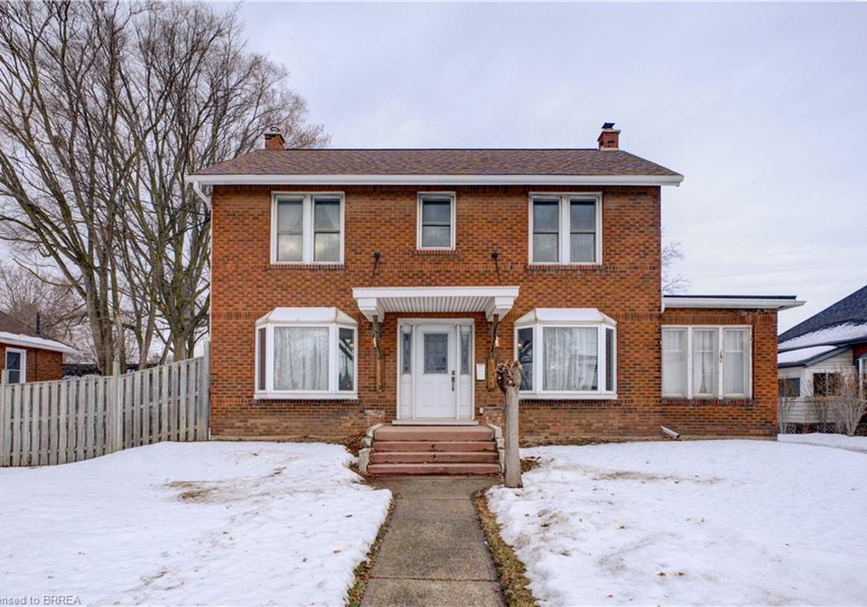 688-colborne-street-brantford-ontario-40802300