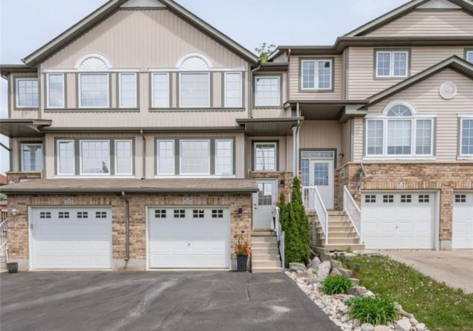 220-snowdrop-crescent-kitchener-ontario-40802333