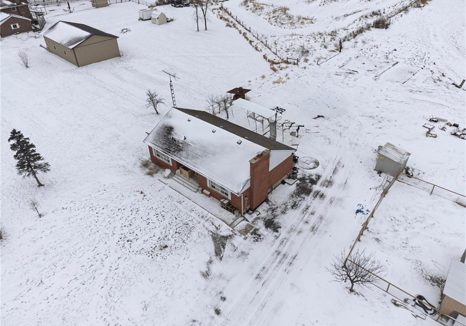 697-56-highway-york-ontario-40802365