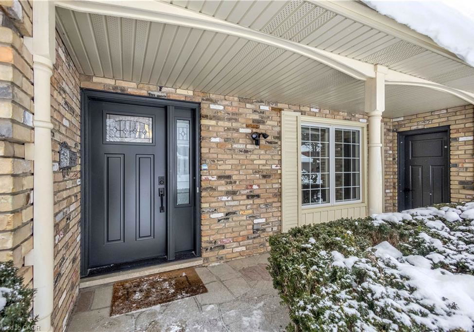 148-marigold-court-ancaster-ontario-40802381