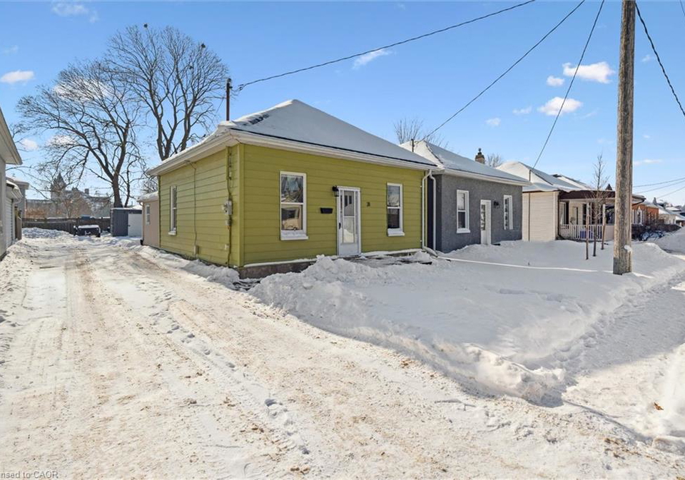 31-todd-street-cambridge-ontario-40802383