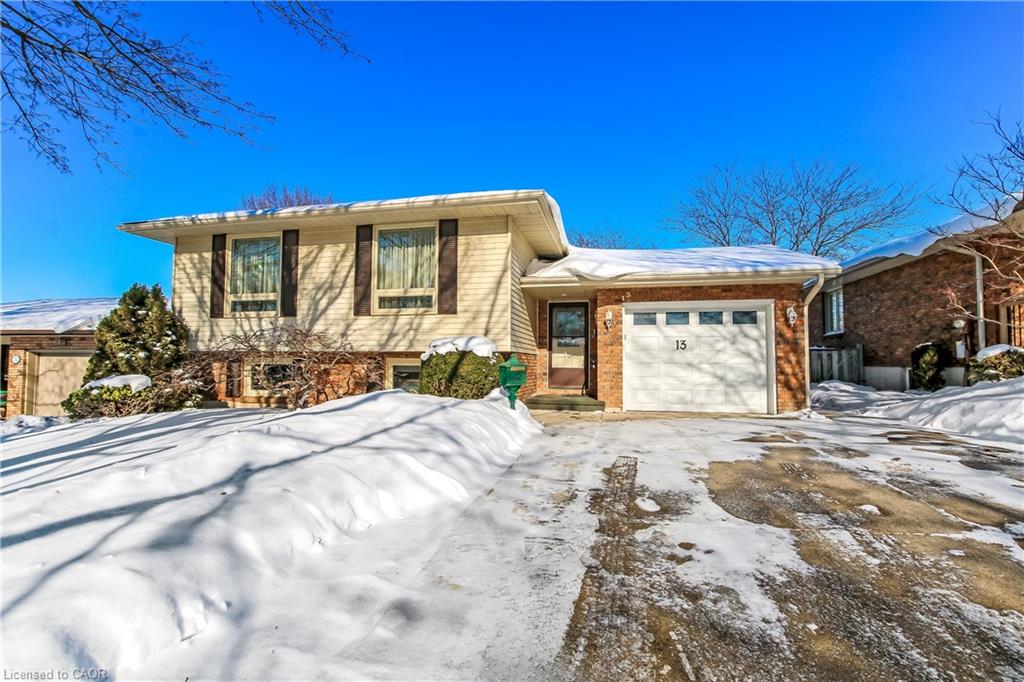 13-churchill-circle-simcoe-ontario-40802394