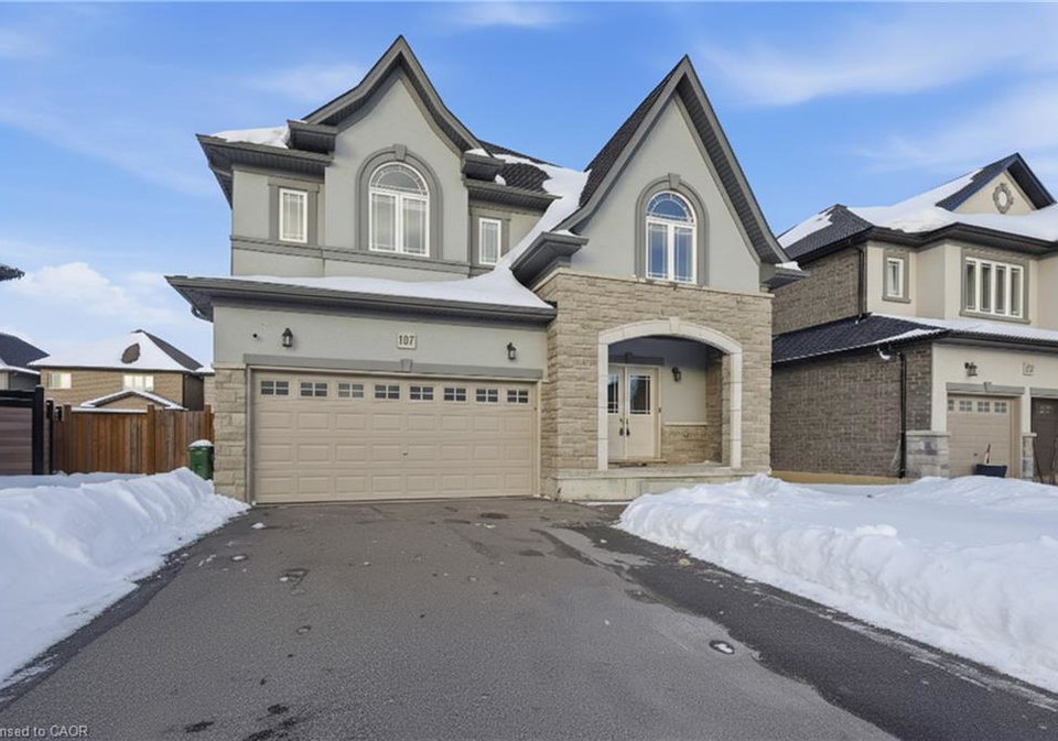 107-dolomiti-court-stoney-creek-ontario-40802435