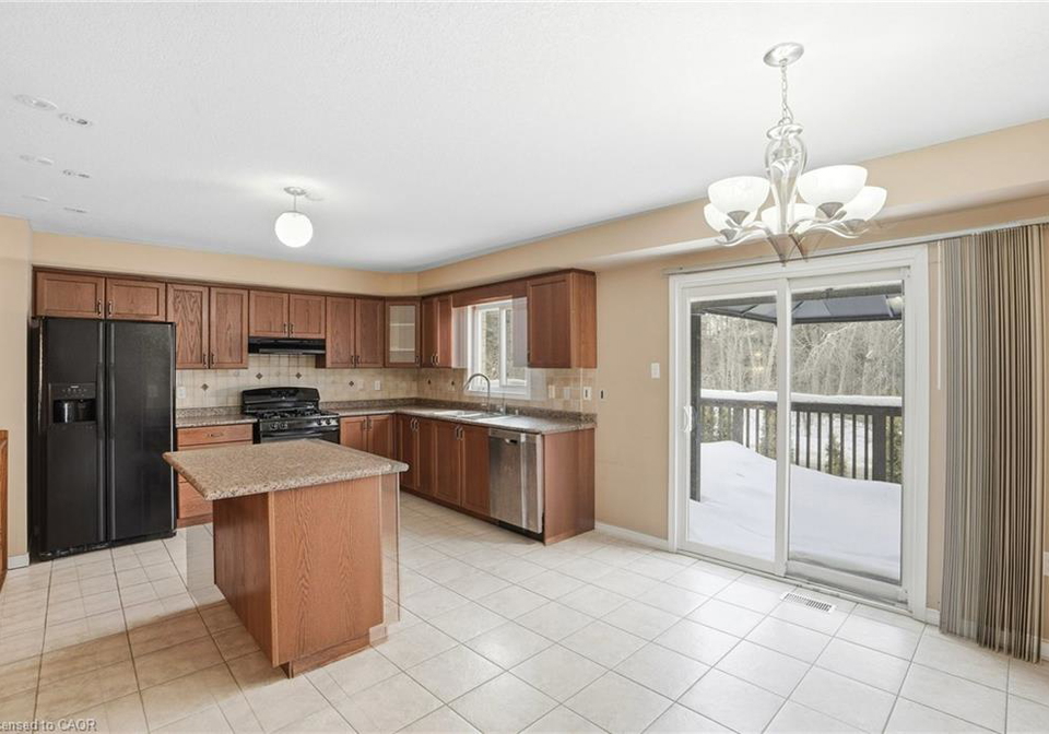 557-wood-nettle-way-waterloo-ontario-40802504