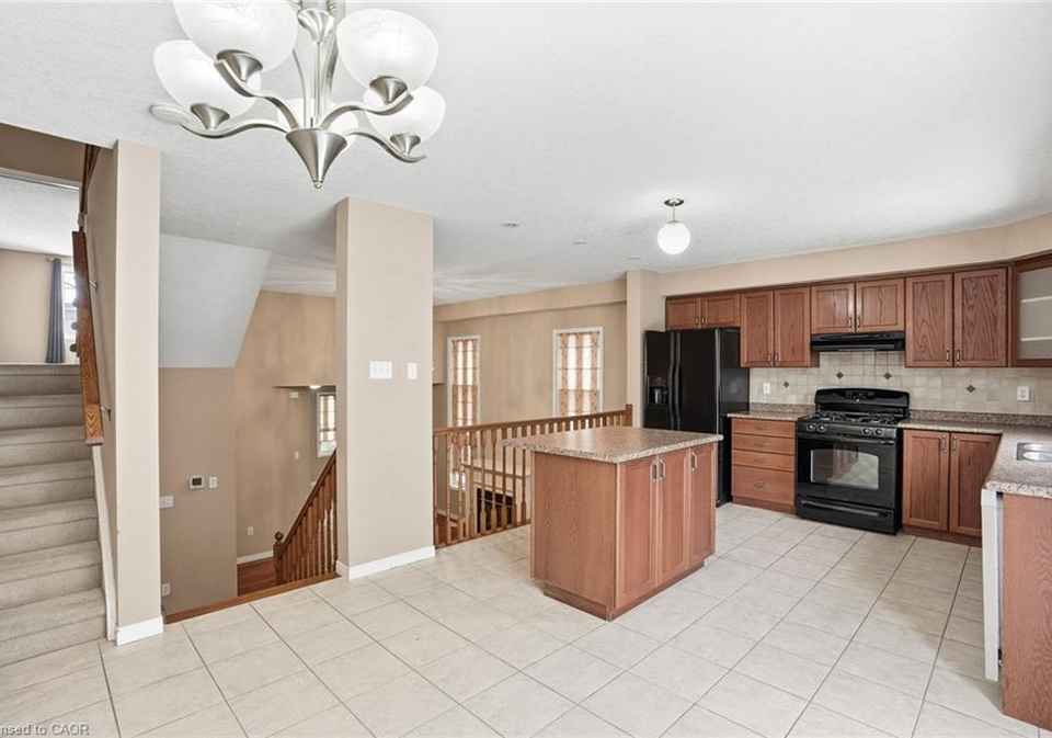 557-wood-nettle-way-waterloo-ontario-40802504