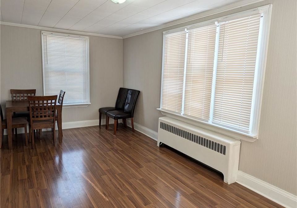 12-east-24th-street-hamilton-ontario-40802539
