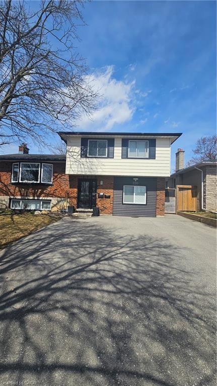 230-hazelglen-drive-kitchener-ontario-40802554
