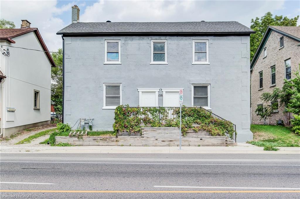 1331-king-street-e-cambridge-ontario-40802597