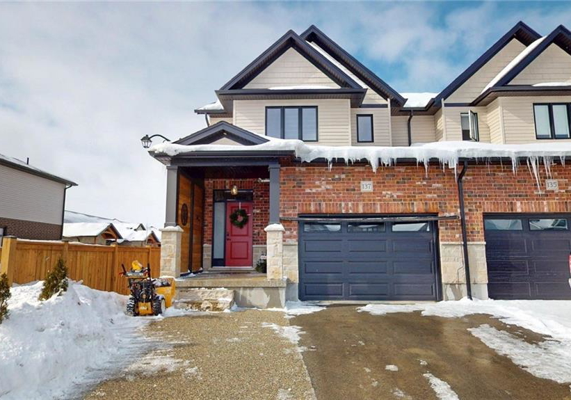 137-woodberry-crescent-elmira-ontario-40802657
