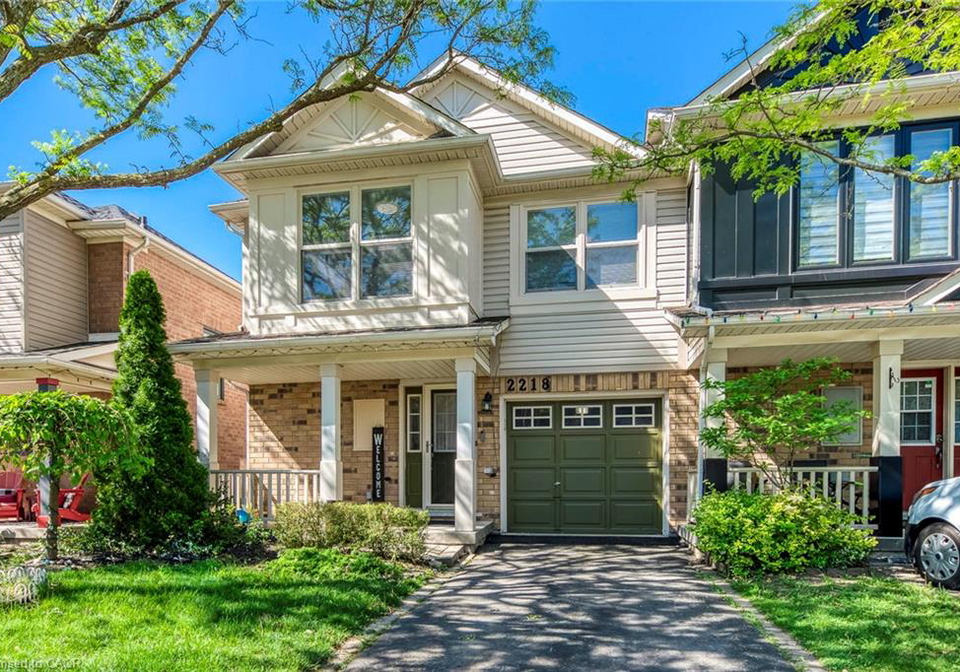 2218-shadetree-avenue-burlington-ontario-40802671