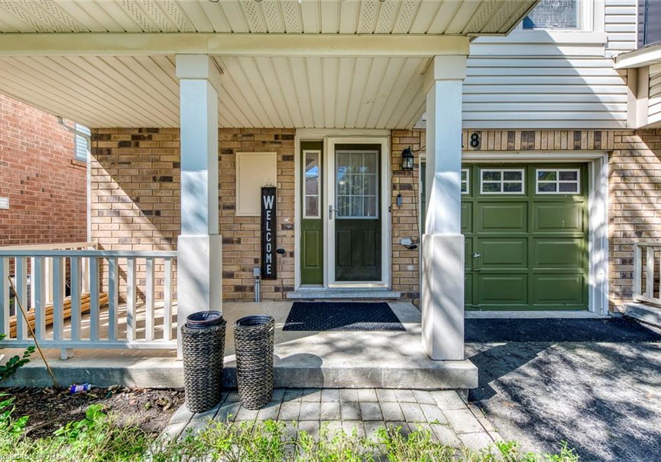 2218-shadetree-avenue-burlington-ontario-40802671