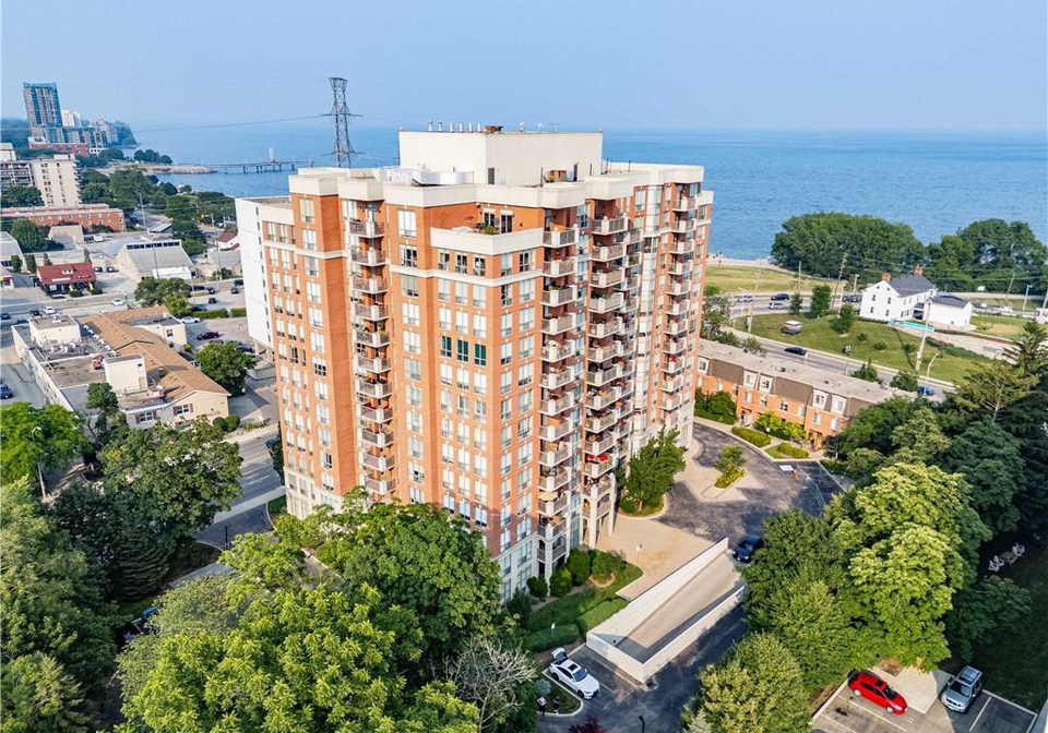 442-maple-avenue-burlington-ontario-40802747