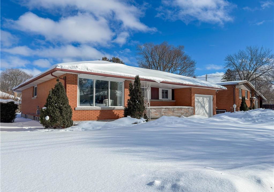 91-massey-avenue-kitchener-ontario-40802754