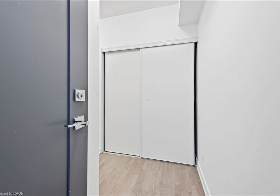 57-st-joseph-street-toronto-ontario-40802788
