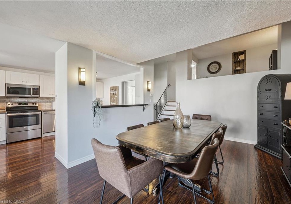 95-macatee-place-cambridge-ontario-40802807