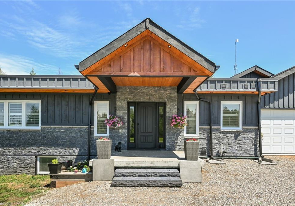 375753-6th-line-amaranth-ontario-40802921