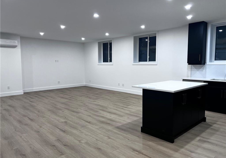 5-kastner-street-stratford-ontario-40802930