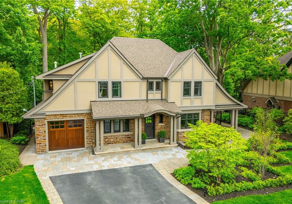 61-oak-knoll-drive-hamilton-ontario-40802940