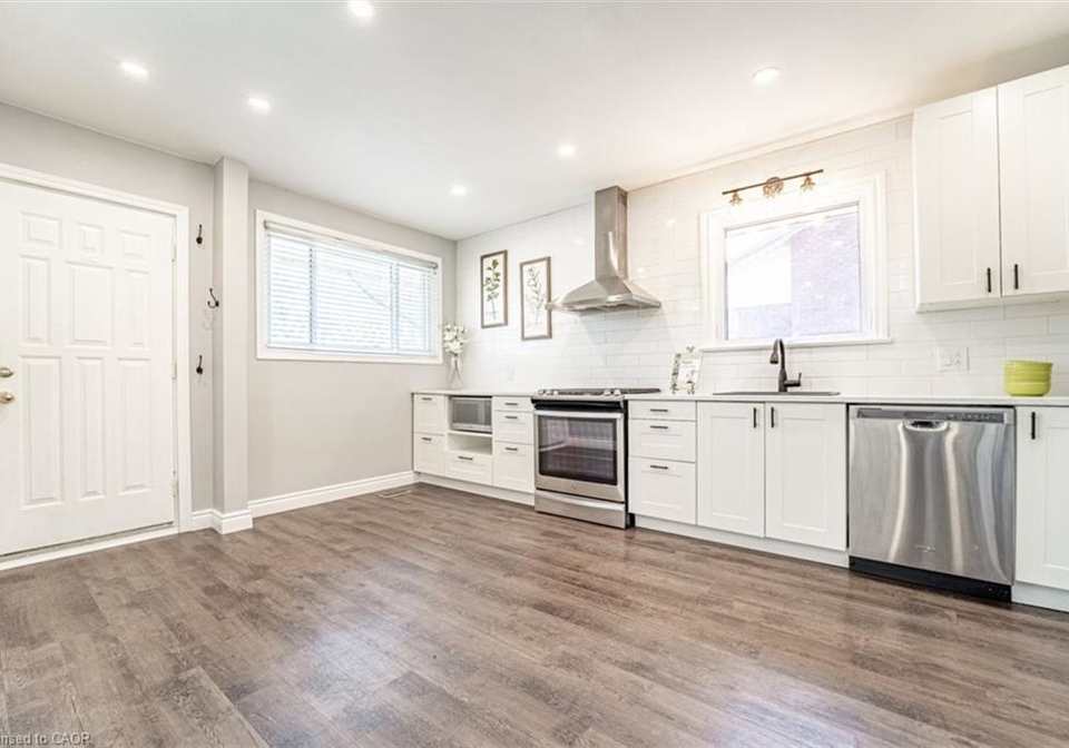 146-welbourn-street-hamilton-ontario-40802964